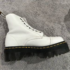 Sinclair Napa Platform Dr Marten White Boots